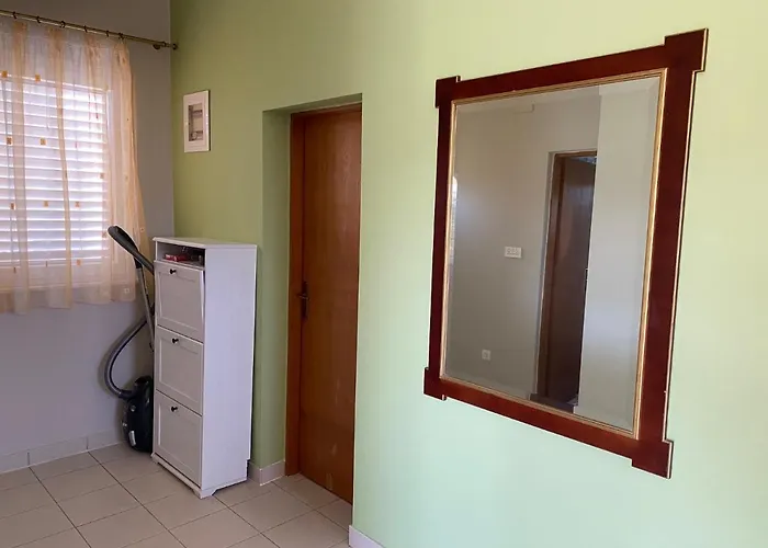 Someplace Apartamento Osobjava