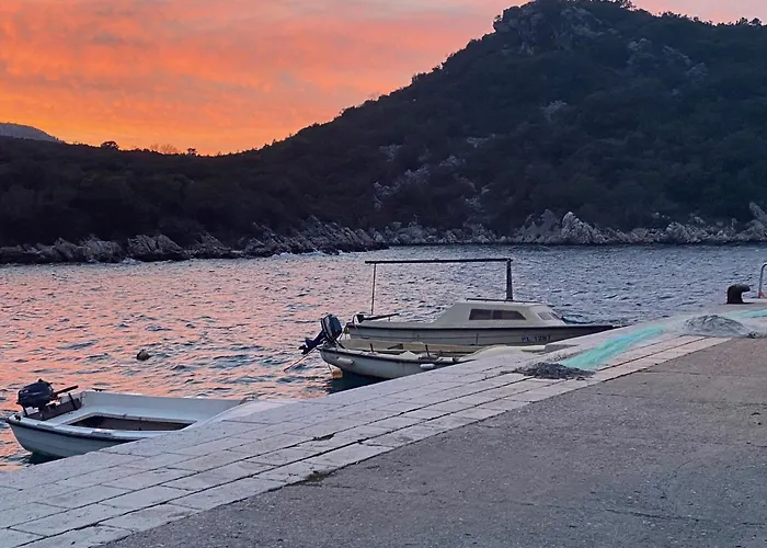 Apartamento Someplace Osobjava